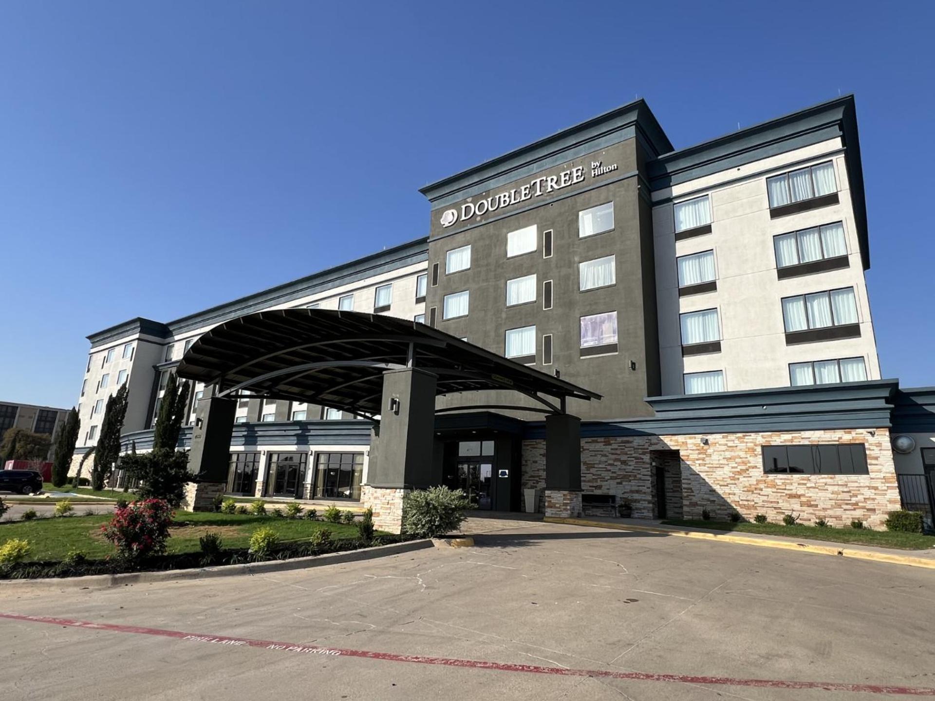 Doubletree By Hilton Fort Worth Fossil Creek Exteriör bild