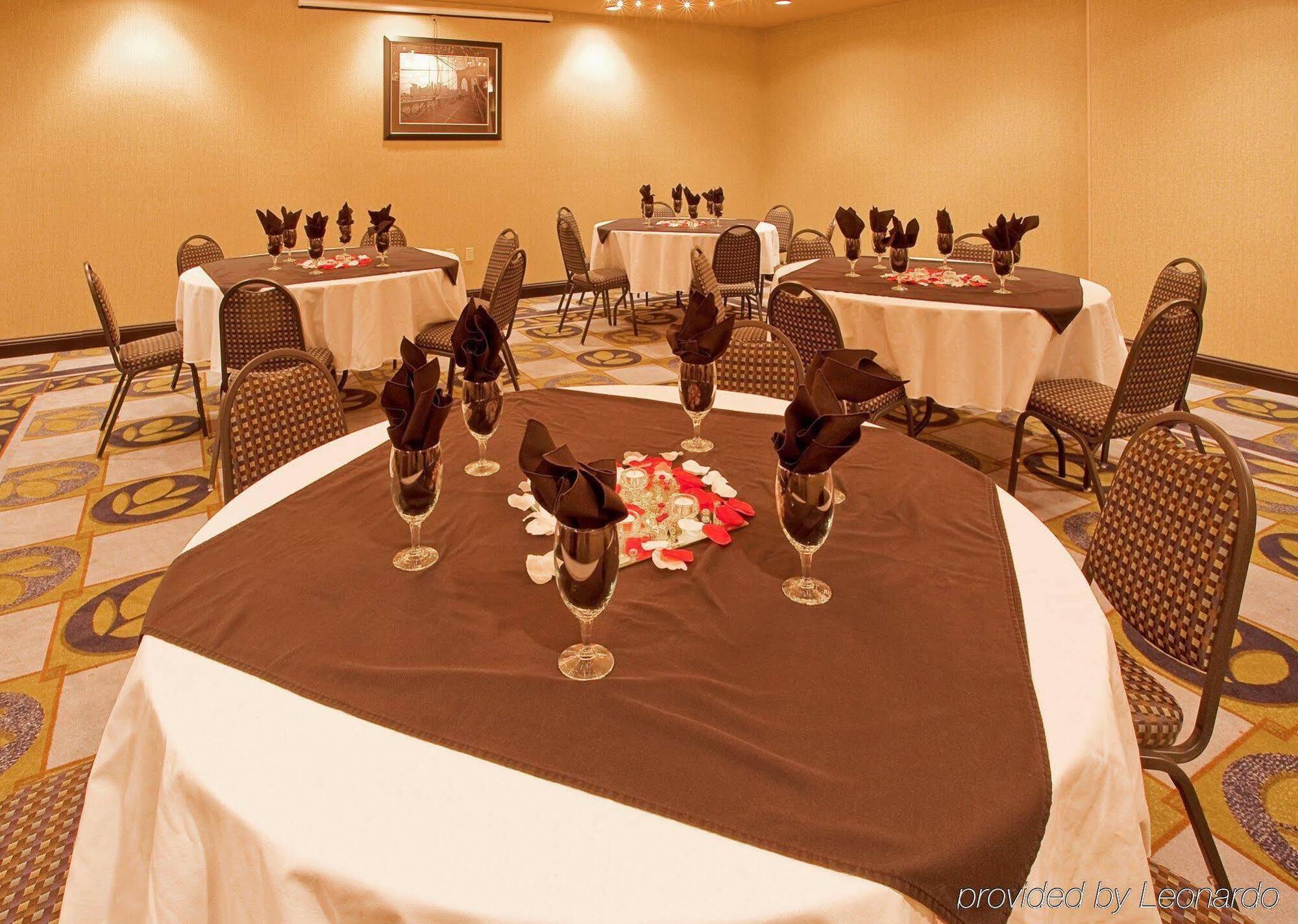 Doubletree By Hilton Fort Worth Fossil Creek Exteriör bild